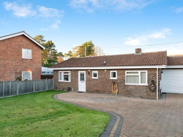 Bungalow for sale in Comers, Norfolk