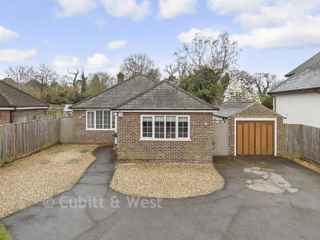 Bungalow for sale in Hillview, Surrey