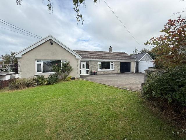 Bungalow for sale in New Quay