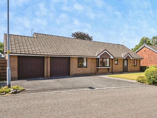 Bungalow for sale in Grappenhall, Warrington