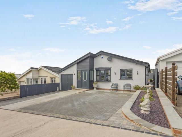 Bungalow for sale in Blaenhonddan, Cadoxton-juxta-neath