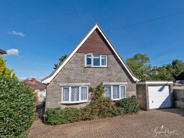 Bungalow for sale in Oakfield, Ryde