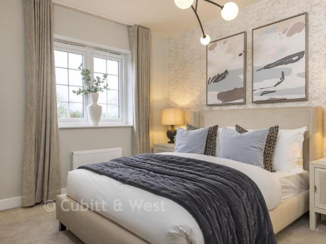 Bungalow for sale in Littlecote, West Sussex