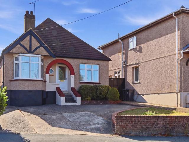 Bungalow for sale in Barling, Essex