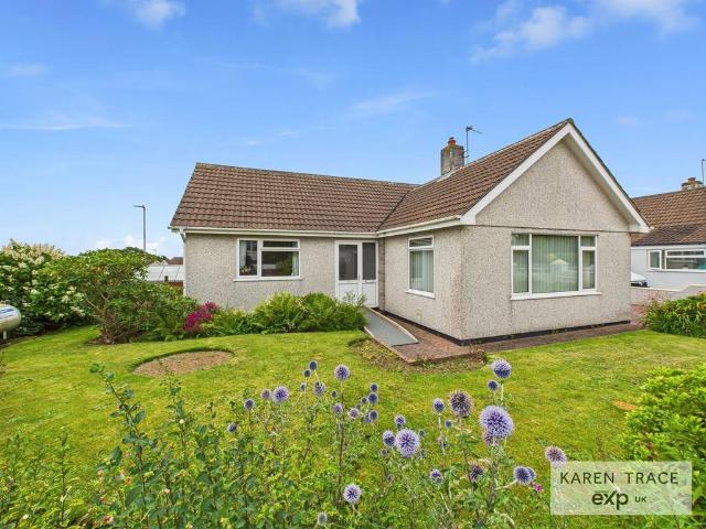 Bungalow for sale in St. Mewan, Trewoon