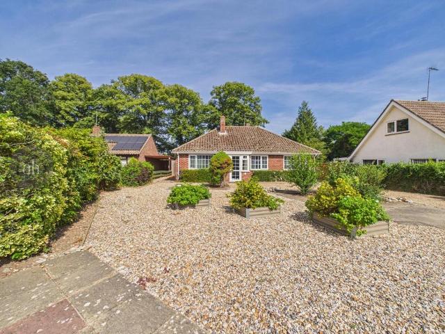 Bungalow for sale in Chedburgh, Suffolk