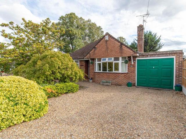 Bungalow for sale in Reading