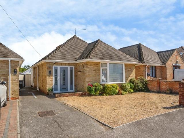 Bungalow for sale in Spring Vale, Hampshire