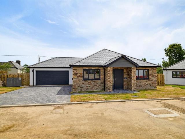 Bungalow for sale in Saltash, Cornwall