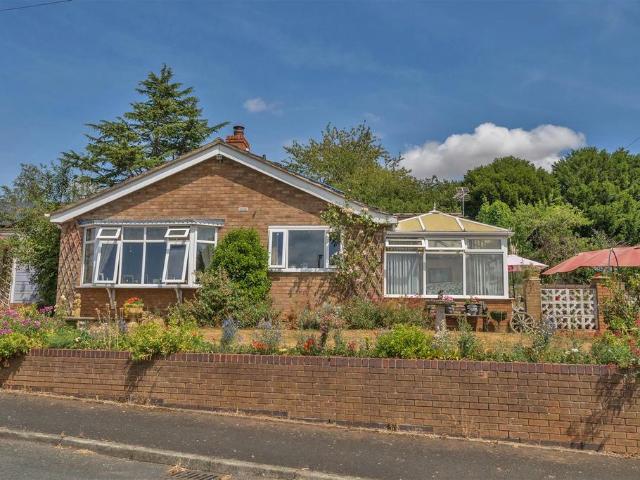 Bungalow for sale in Highley, Shropshire