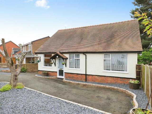 Bungalow for sale in Rushock, Worcestershire