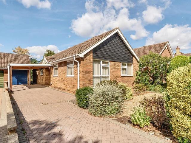 Bungalow for sale in Bedford