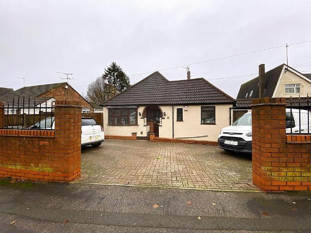 Bungalow for sale in Elmfield, Leicestershire