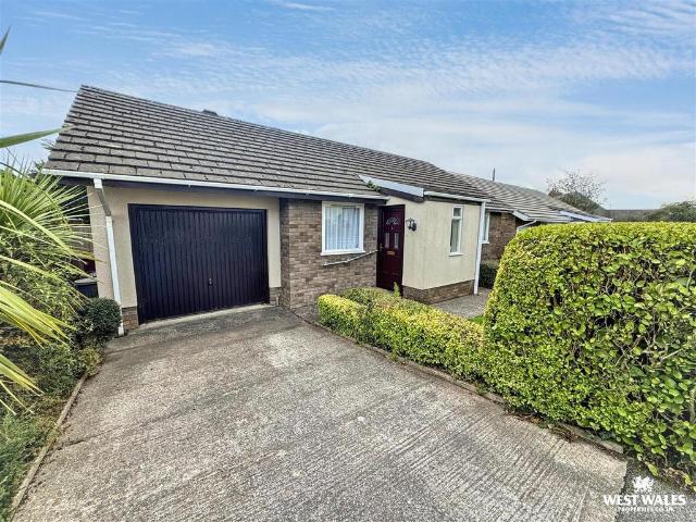 Bungalow for sale in Pennar, Pembroke Dock