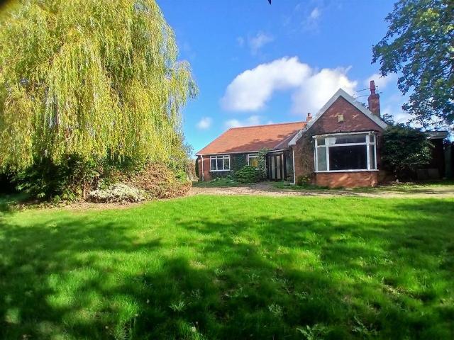 Bungalow for sale in Wiseton, Bassetlaw