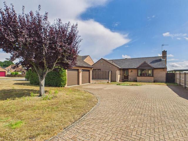 Bungalow for sale in Belleau, Lincolnshire