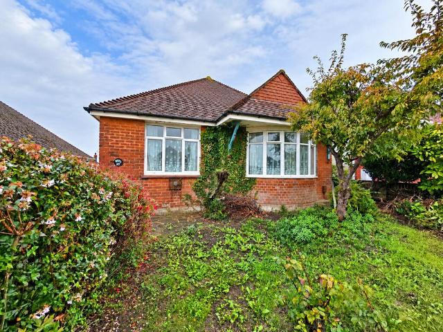 Bungalow for sale in Southwick, Adur