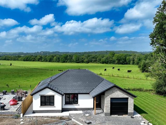 Bungalow for sale in Betws
