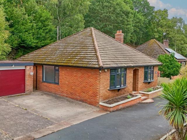 Bungalow for sale in Hinkshay, Dawley