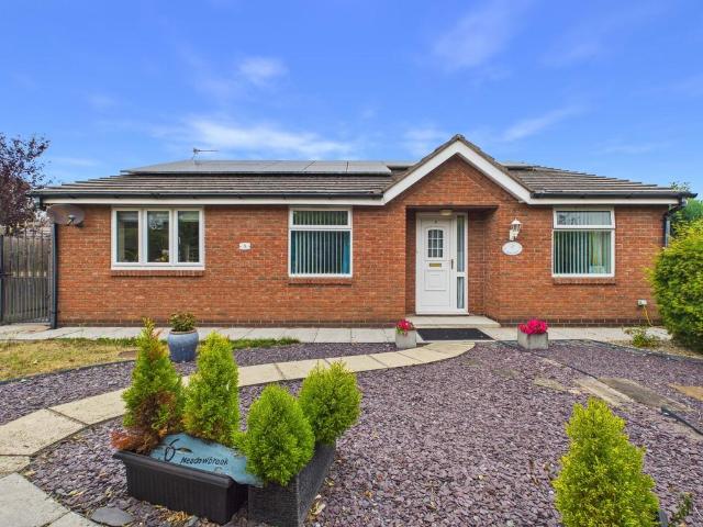Bungalow for sale in Roby Mill, Lancashire