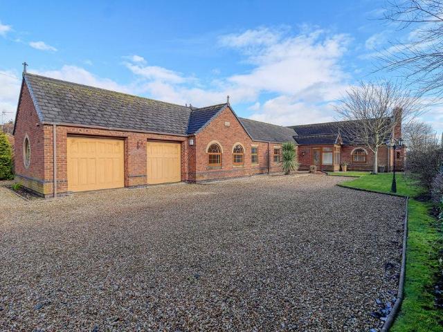 Bungalow for sale in North Lincolnshire
