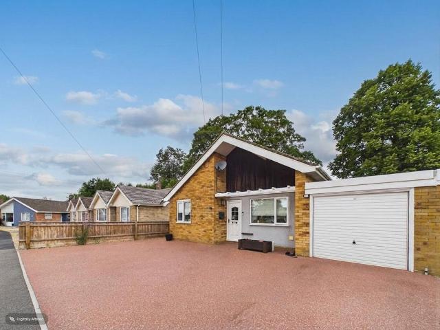 Bungalow for sale in Chedburgh, Suffolk