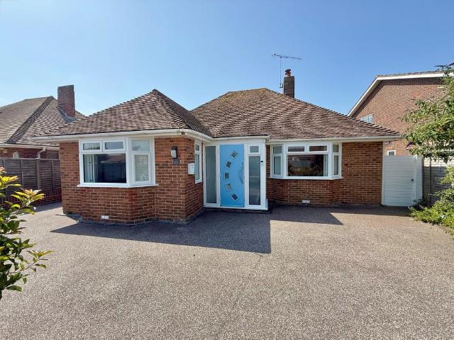 Bungalow for sale in Rustington, Clapham