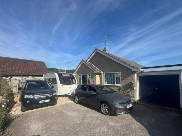 Bungalow for sale in Melbury Abbas, East Dorset