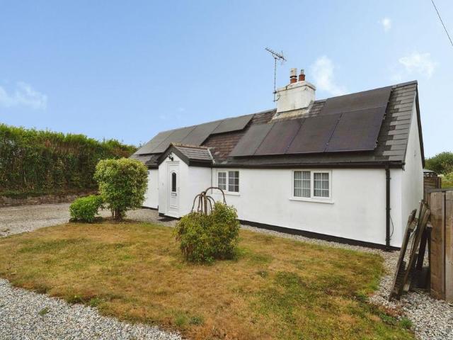 Bungalow for sale in Brandis Corner, Devon