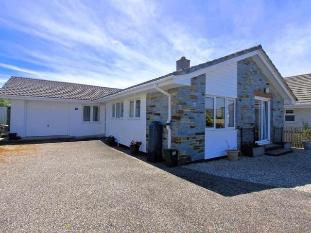 Bungalow for sale in Delabole, Cornwall