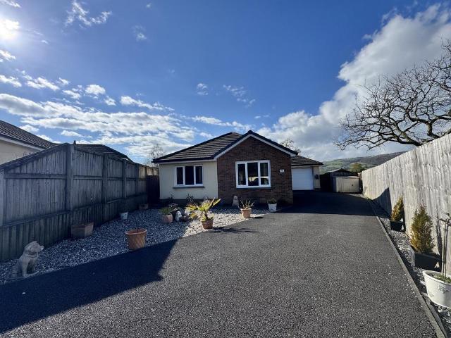 Bungalow for sale in Cwmamman, Glanaman