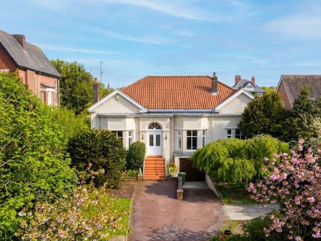 House for sale in Meols Cop, Southport