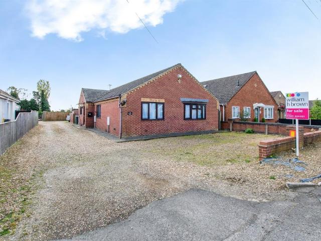 Bungalow for sale in Four Gotes, Cambridgeshire