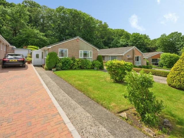 Bungalow for sale in Staddiscombe, Mount Wise