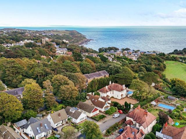 Bungalow for sale in Newton, Wales