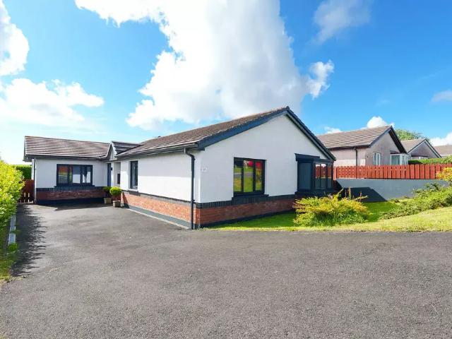 Bungalow for sale