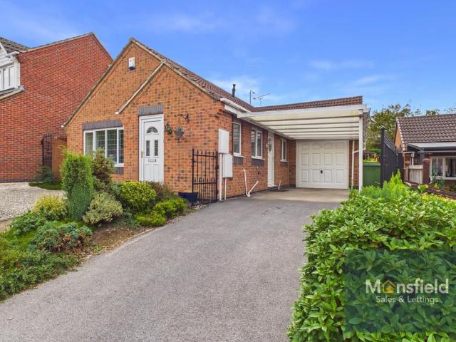 Bungalow for sale in Potters Corner, East Midlands
