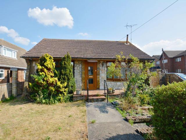 Bungalow for sale in West Minster, Oad Street