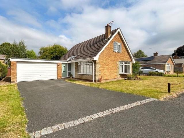Bungalow for sale in Goostrey