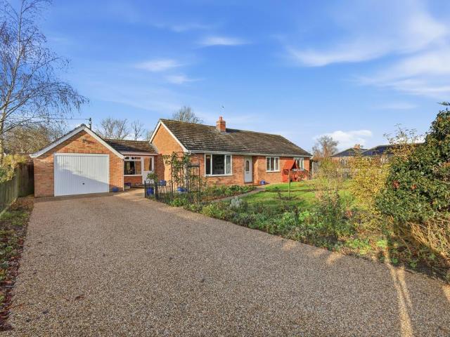 Bungalow for sale in Chedburgh, Suffolk