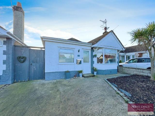 Bungalow for sale in Rhyl, Wales