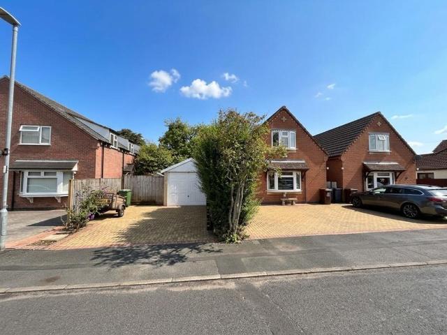 Bungalow for sale in Elmfield, Leicestershire