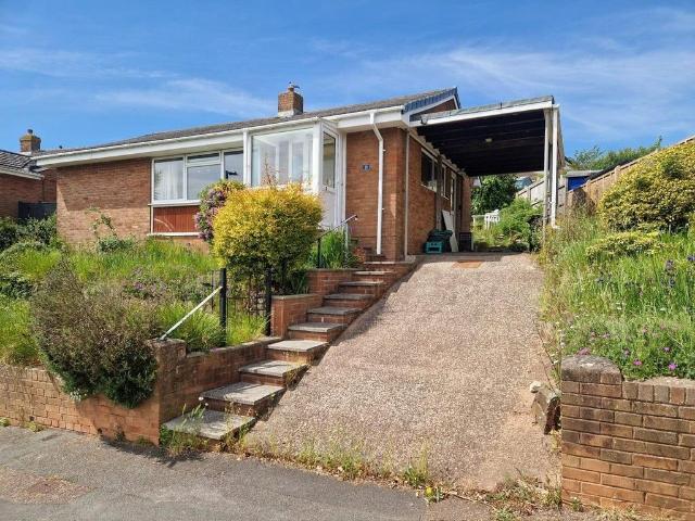 Bungalow for sale in Brixington, Budlake