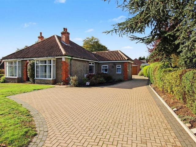 Bungalow for sale in Market Rasen, West Lindsey