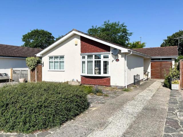 Bungalow for sale in Rose Green, Clapham
