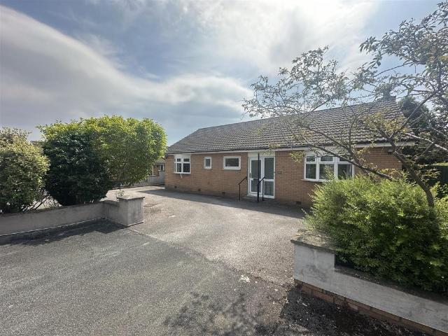 Bungalow for sale in Tarleton, Roby Mill