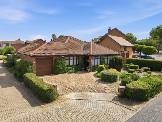 Bungalow for sale in Bletchley, Milton Keynes