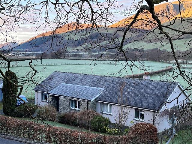 Bungalow for sale in Llanfihangel-y-Pennant, Gwynedd