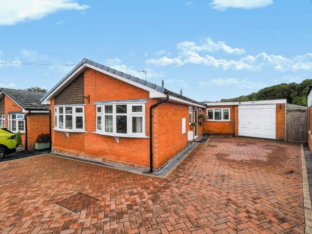 Bungalow for sale in Stourbridge, West Midlands