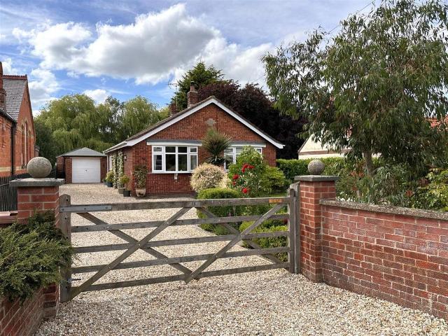 Bungalow for sale in Ashby De La Launde, Lincolnshire